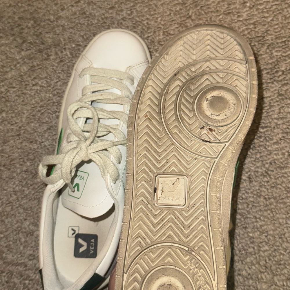 Veja Leather Sneakers in White with Green V - Picture 6 of 6